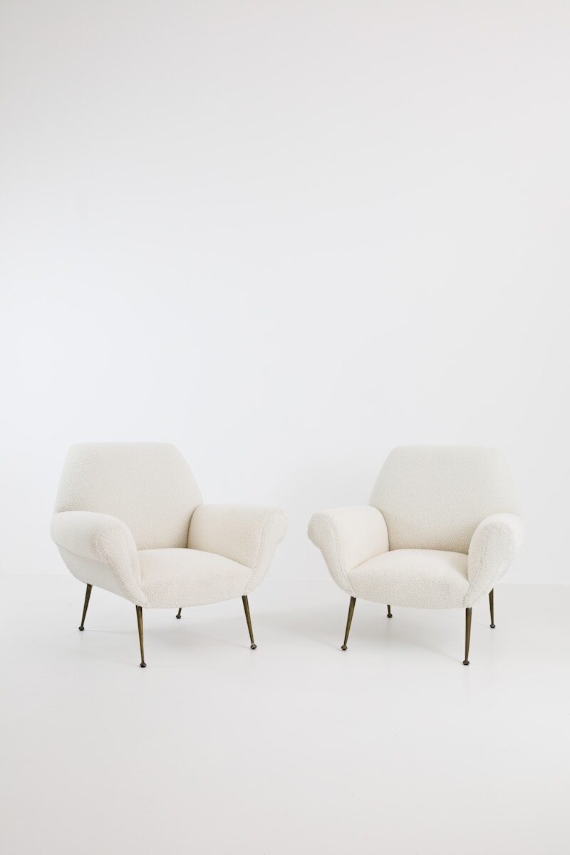 a couple of chairs sitting next to each other